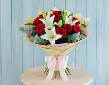Букет цветов из:  Лилии и Розы #REPLACE_PRED# Рахье
