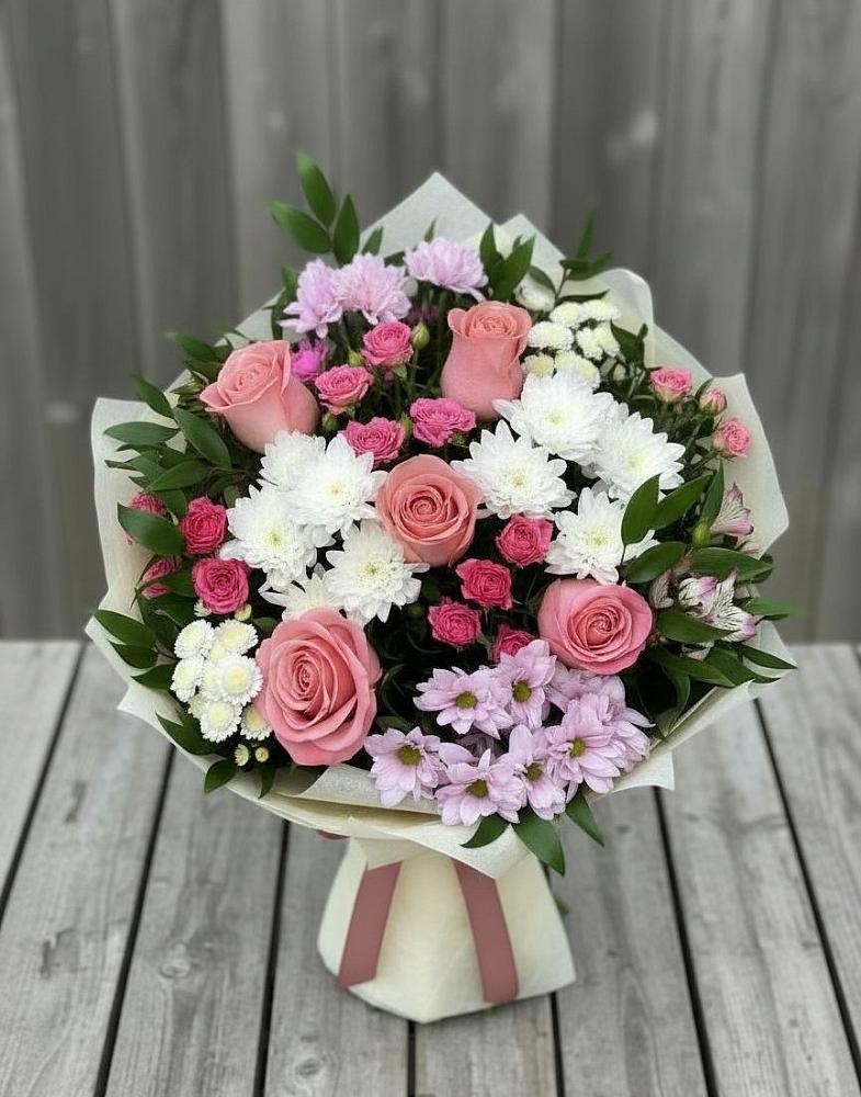 Букет цветов из: Альстромерии, Гвоздики, Розы и Хризантемы в Рахье