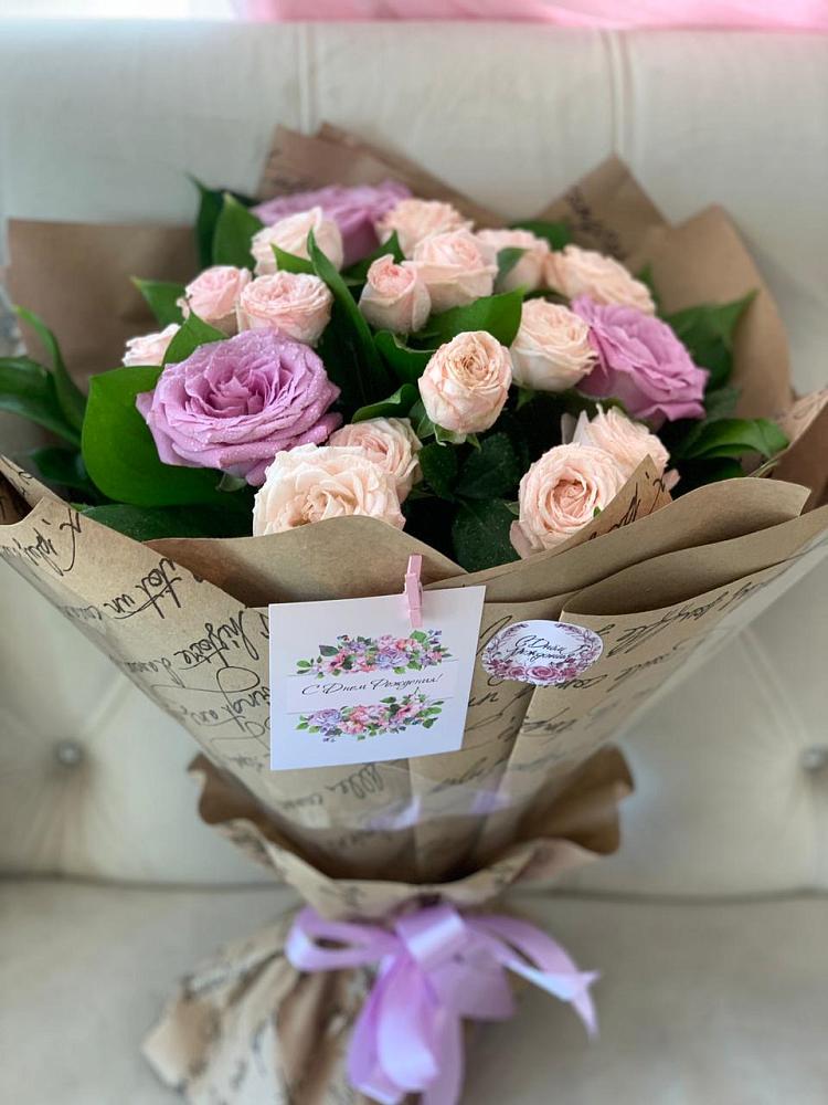 Букет цветов из: Розы в Рахье