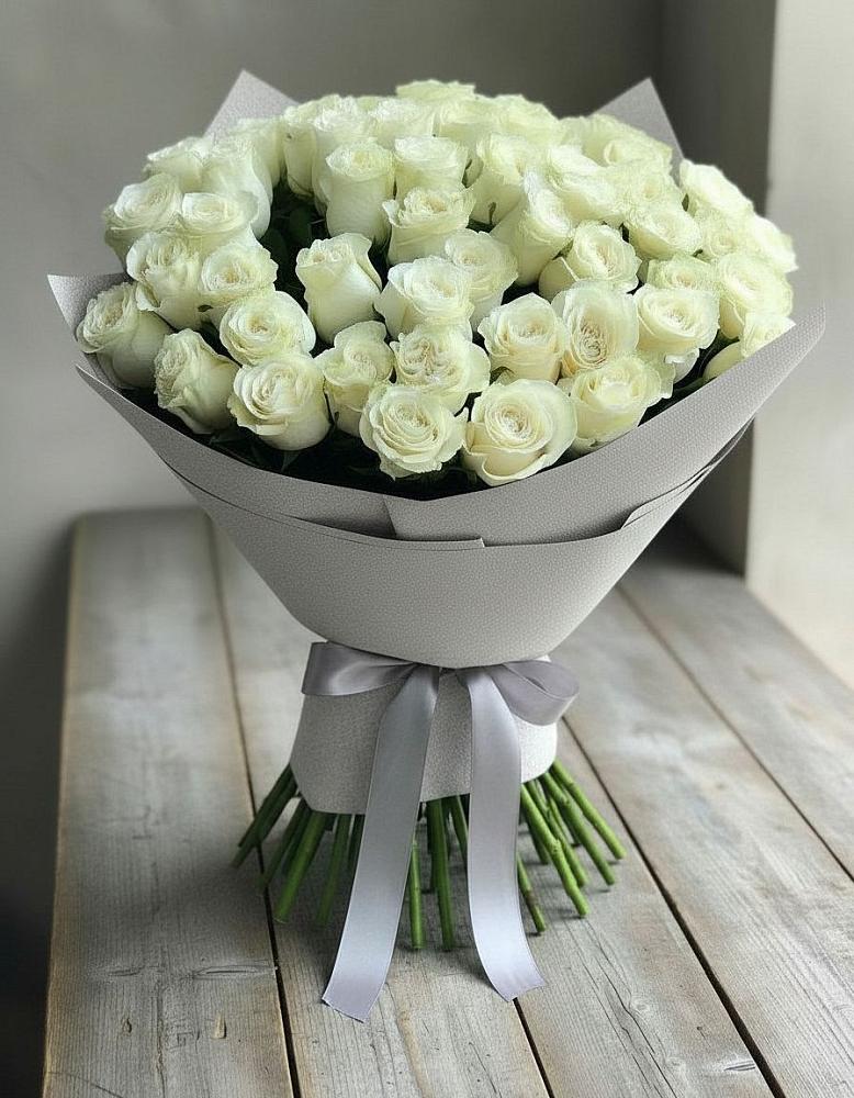 Букет 35 Белых роз в Рахье