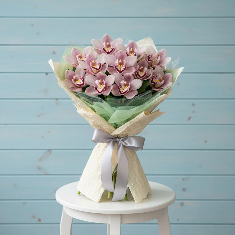 Букет цветов из: Орхидеи и Розы в Рахье