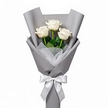 Букет 3 белые розы в Рахье