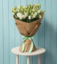 Букет цветов из:  Лизиантусы в Рахье