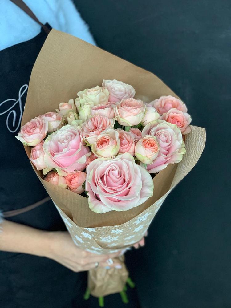 Букет цветов из: Хризантемы и Розы в Рахье