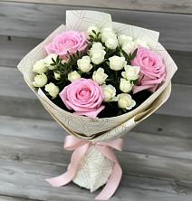 Букет цветов из:  Розы в Рахье