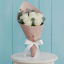 Букет цветов из:  Розы в Рахье