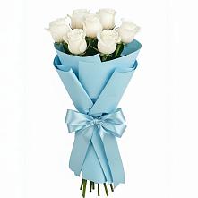 Букет 7 белых роз Проуд в Рахье