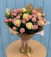 Букет цветов из:  Розы в Рахье