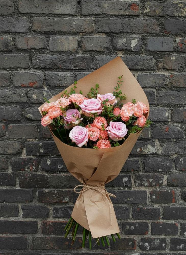 Букет цветов из: Розы в Рахье