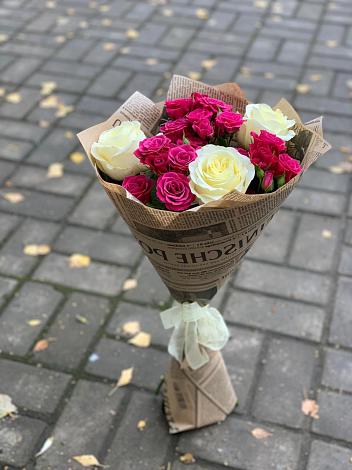 Букет цветов из: Розы в Рахье