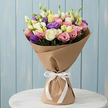 Букет цветов из:  Лизиантусы в Рахье