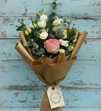 Букет цветов из:  Розы и Лизиантусы #REPLACE_PRED# Рахье