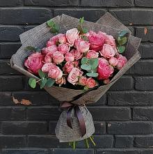 Букет цветов из:  Розы в Рахье